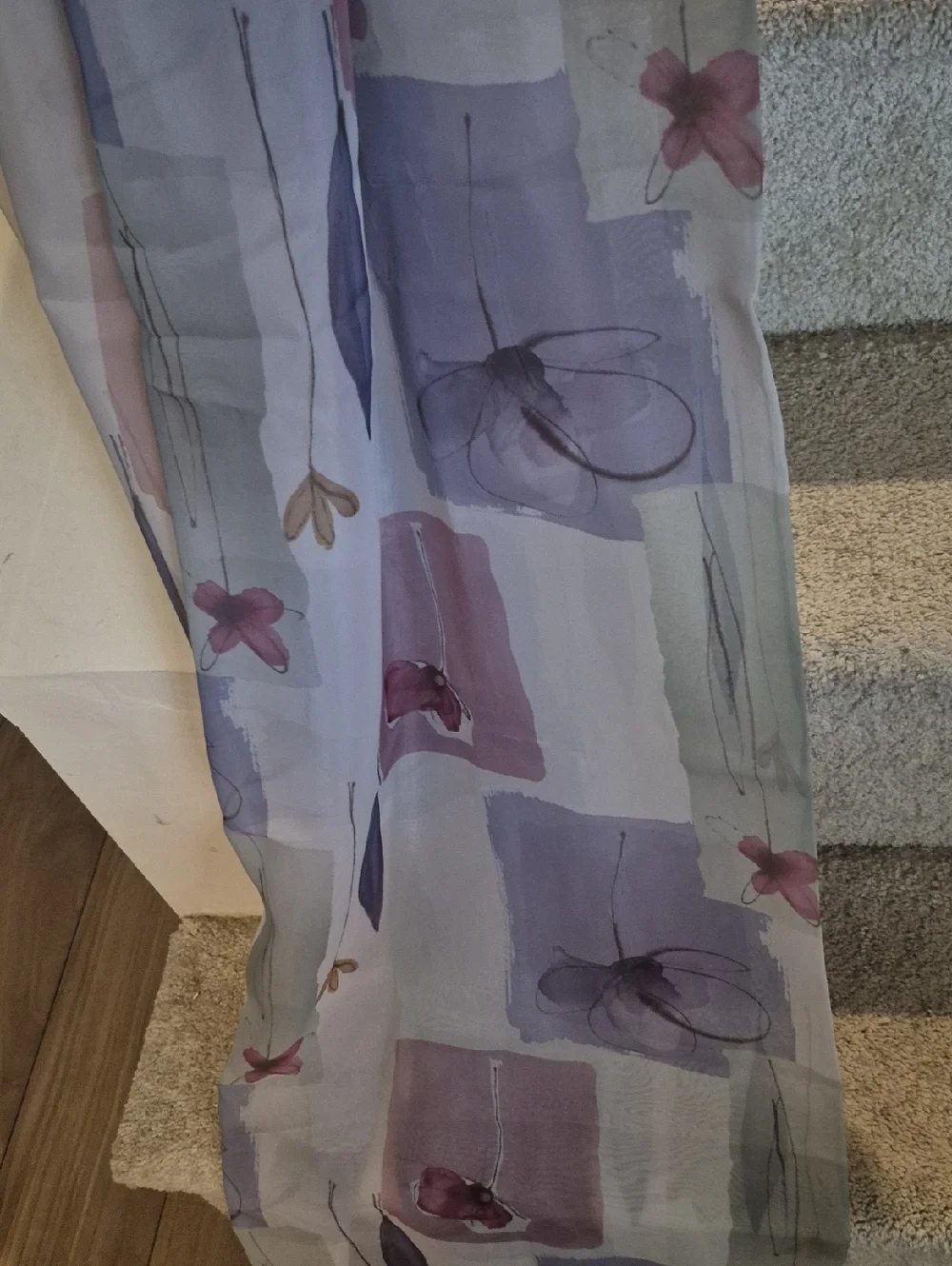 Long Floral Window Scarf 210x59
